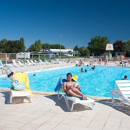 Azureva Fouras Aparthotel Buitenkant foto
