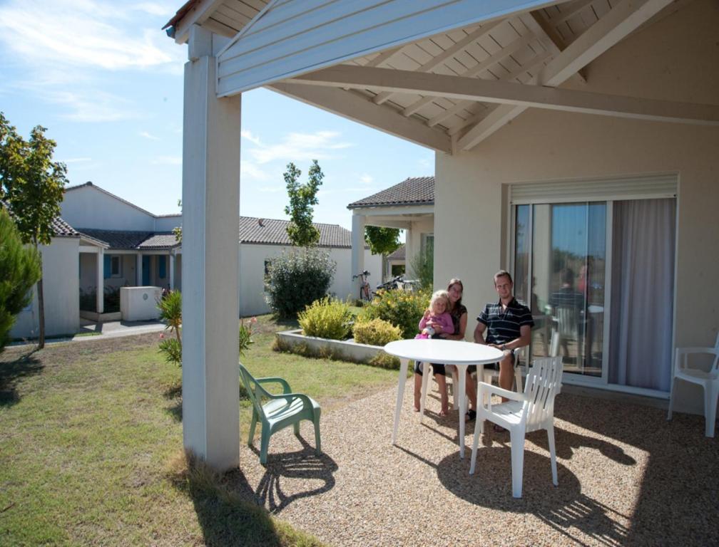Azureva Fouras Aparthotel Buitenkant foto